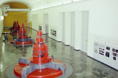 C_Verbano_1.jpg - KW Verbano (CH) 1999, 5 Franzis-Turbinen